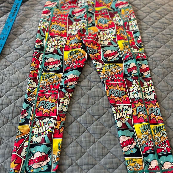 Colorful‎ Comic Print Leggings medium - Picture 7 of 9